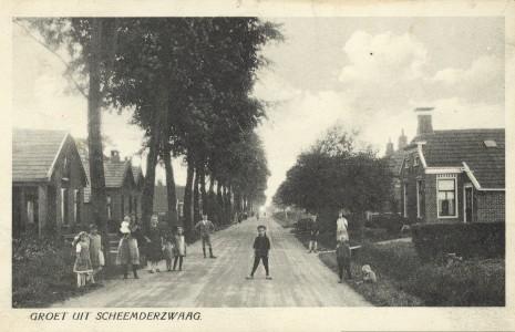 Oude prentbriefkaart van Scheemderzwaag.